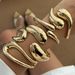 hot selling hug open bracelet bracelet personalized metal smooth symmetrical water drop spring buckle bracelet_ipsvogv.com