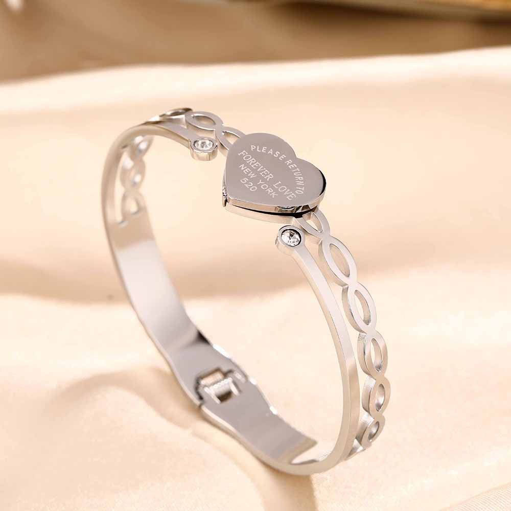 Netizen Same Style Titanium Steel Color Preserving Personalized Heart Shaped Letter Fashion Simple Bracelet Temperament_ipsvogv.com