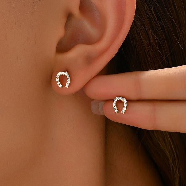 Ins minimalist Korean version of women's college style with personalized U-shaped horseshoe design and zircon inlaid_ipsvogv.com