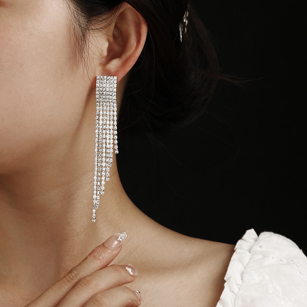 Claw Full Diamond Multi-layer Clavicle Sweater Chain Tassel Necklace Earrings Bracelet Three-piece Set_ipsvogv.com