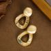 Silver Needle French Elegant And Personalized Hollow Out Colorful Abalone Shell For Women, Fashionable Temperament,_ipsvogv.com