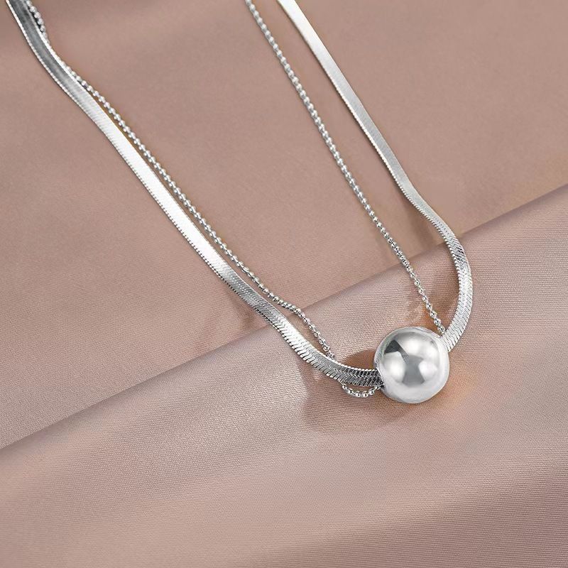 Double Layered Gold Bead Necklace For Women With Cool Minimalist Design, Featuring A Light Luxury And High-end Sweater_ipsvogv.com