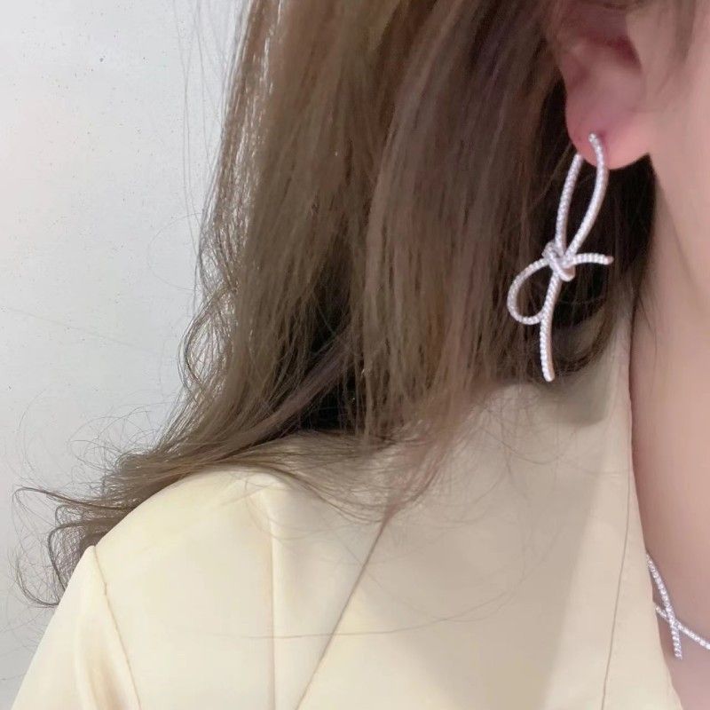 HEFANG Pearl Bowknot Ribbon Necklace For Women Wedding Fashion Niche Design Light Luxury Clavicle Chain_ipsvogv.com