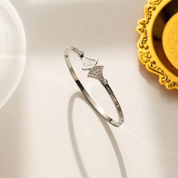 Shell Titanium Shining Stainless Steel Mesh Red Bracelet Light Luxury Jewelry_ipsvogv.com