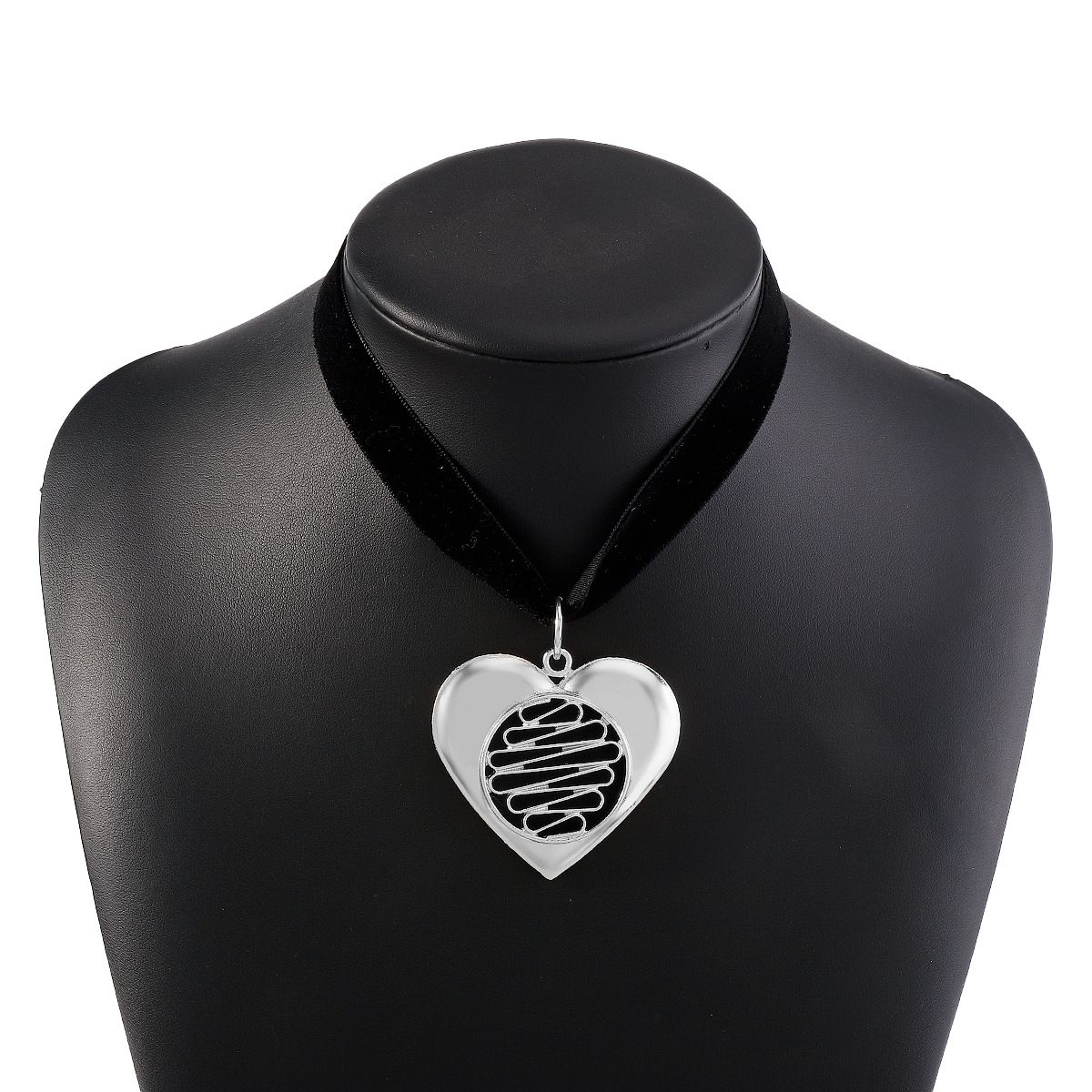 N11069 Fashion Hollow Heart Pendant Neckchain ZA Creative Velvet Geometric Minimalist Metal Necklace Earrings_ipsvogv.com