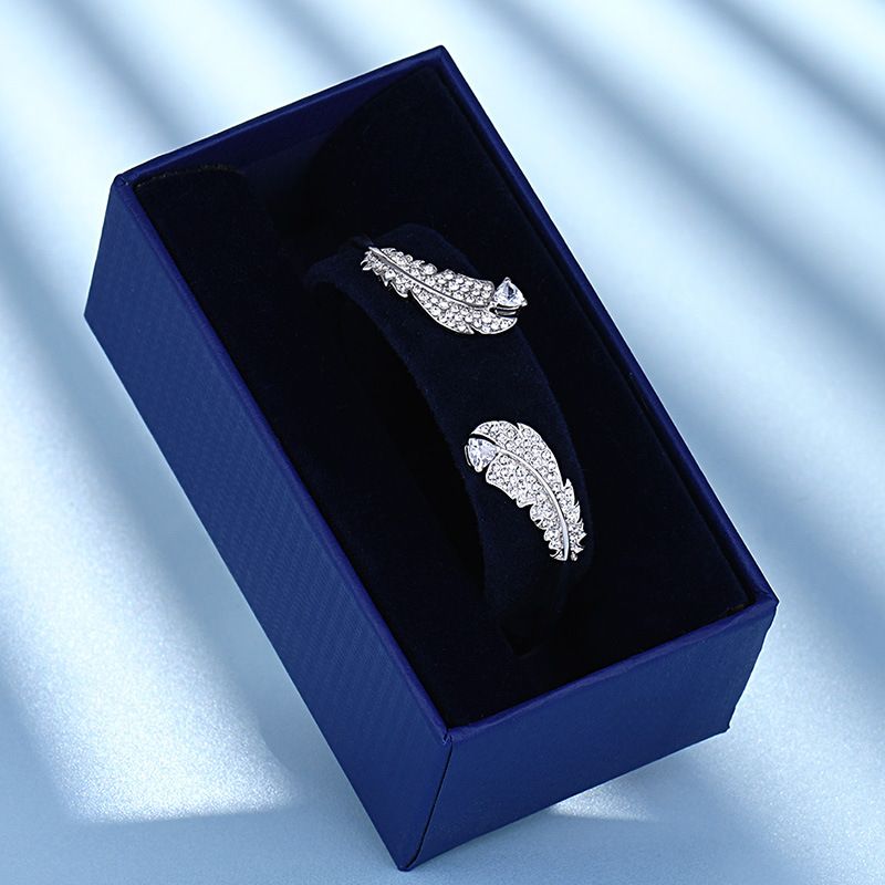 Using Crystal Elements Feather Bracelet For Women Full Diamond Light Luxury Open Bracelet High End Feel_ipsvogv.com