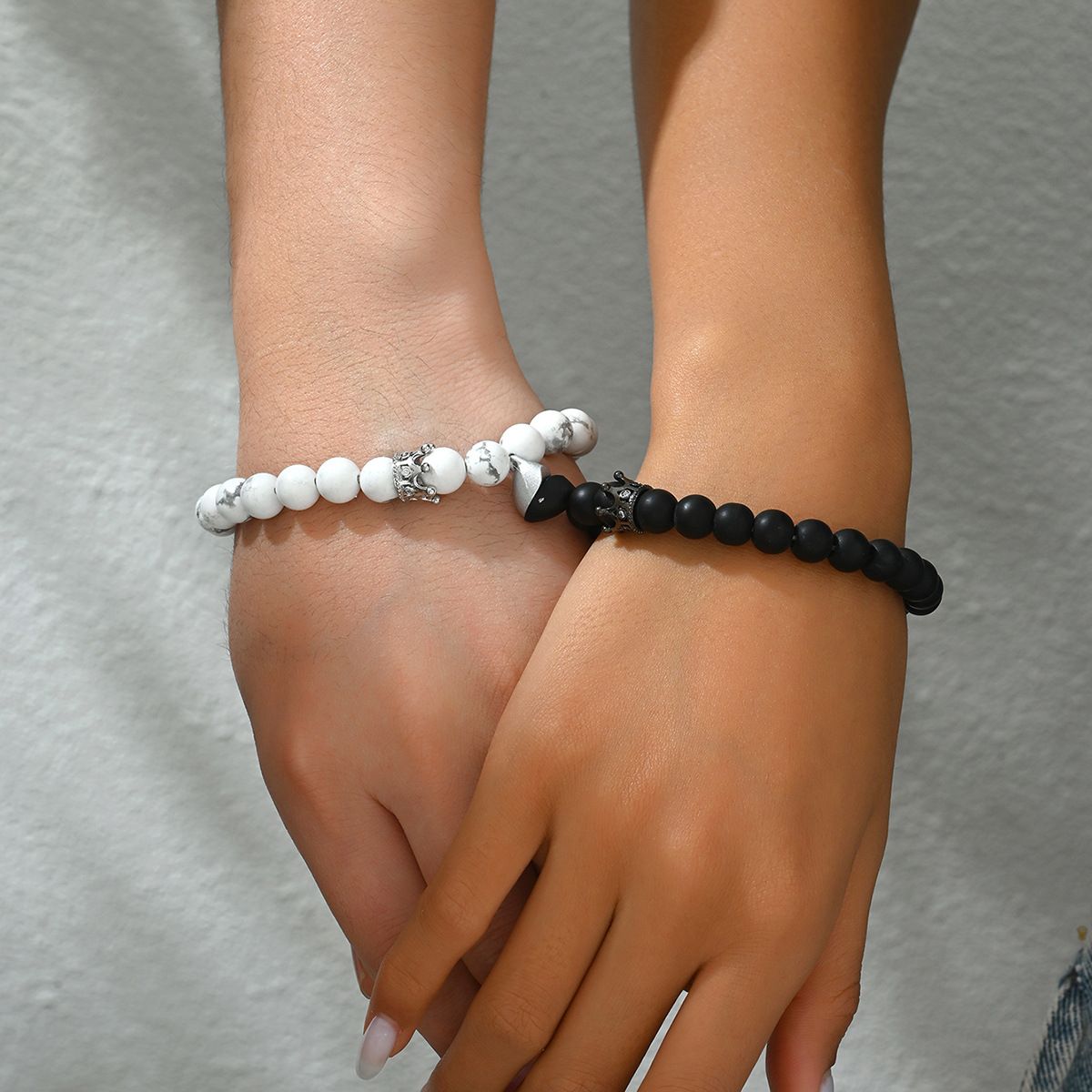 Fashionable OL style pure handmade woven for couples, personalized natural stone crown magnetic design bracelet_ipsvogv.com