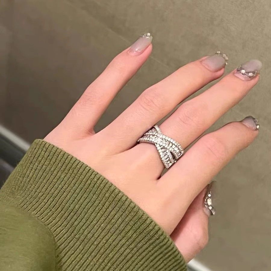 Light Luxury, Niche Personality, Heavy Industry, Cross Row Diamond Zircon Ring, High-end Silver, Niche, Exquisite_ipsvogv.com