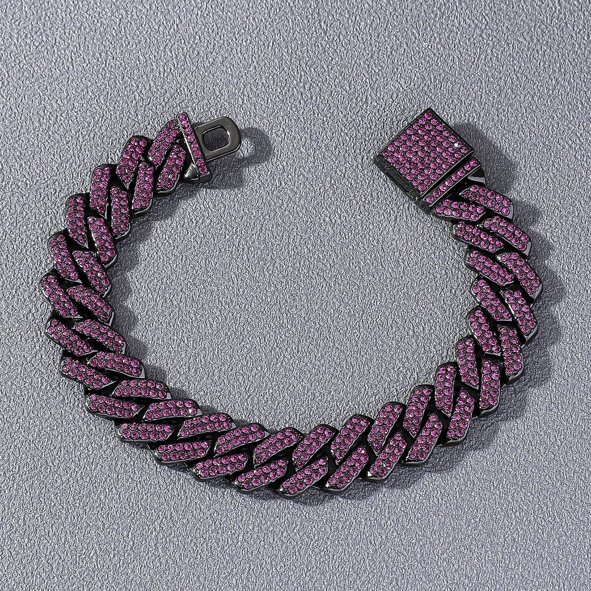 Hot selling diamond shaped Cuban with trendy hip-hop and cool bracelet accessories_ipsvogv.com