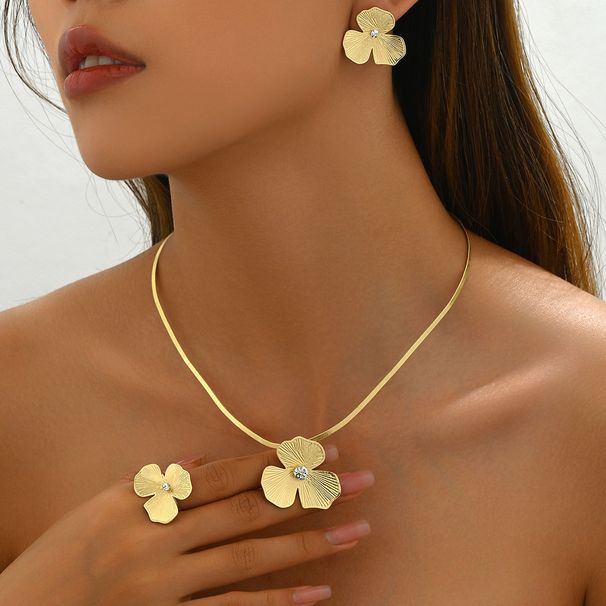 Minimalist women's necklace, ring, jewelry set, niche clover flower design, inlaid zircon earrings_ipsvogv.com