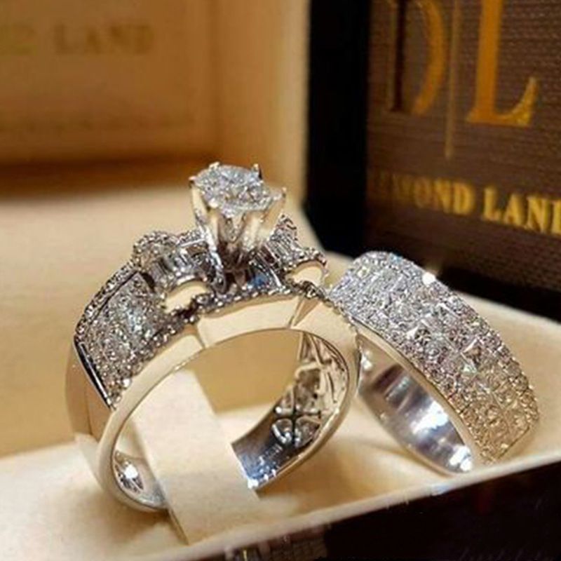Three Heroes Eight Claw Simulated Zircon Wedding Ring Accessories_ipsvogv.com