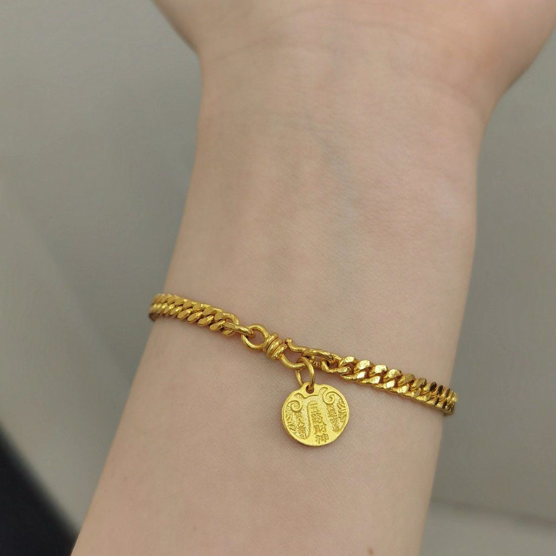 Colorful Cuban Bracelet Light Luxury High-end Fashion Trend Simple Personality Jewelry High Appearance Versatile Hand_ipsvogv.com