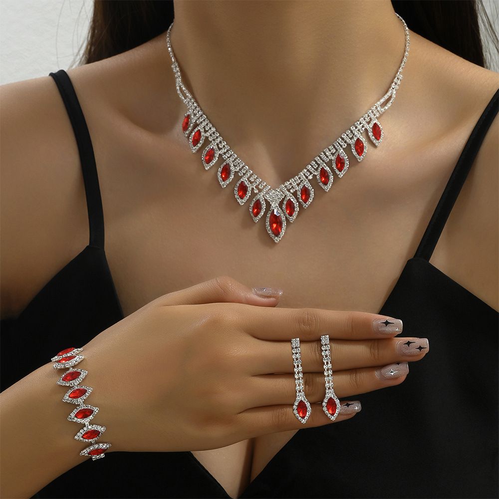 Fashion Bridal Wedding Dress Accessories Jewelry Earrings Necklace Bracelet Set_ipsvogv.com