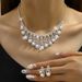 EUROPEAN BRIDE - Pearl & Rhinestone Bridal Jewelry Set (Wedding Necklace & Earrings)_ipsvogv.com