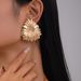 Irregular Elegant Stud High-end Luxury Women's Earrings Unique Design Niche Ear Jewelry_ipsvogv.com