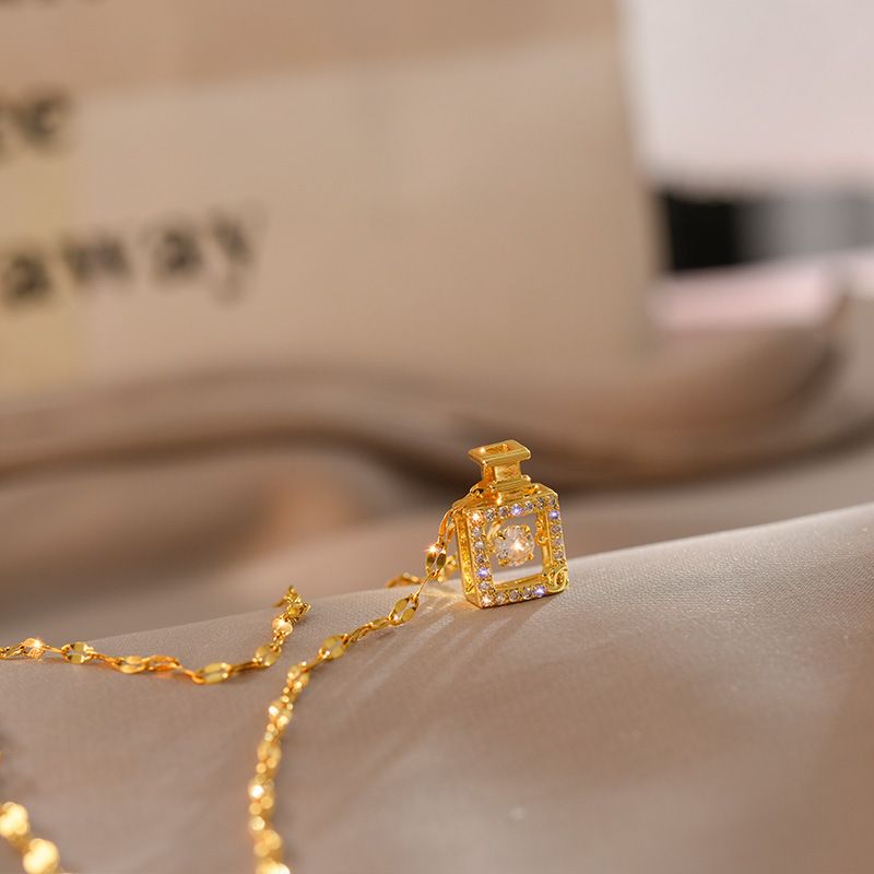 Clavicle chain perfume bottle gold Korean version of the new trendy personality ins simple net red temperament pendant necklace female necklace_ipsvogv.com
