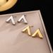 Letter V Titanium Steel Silver Needle Earrings For Women French Simple, Personalized, Elegant, And High End Earring_ipsvogv.com