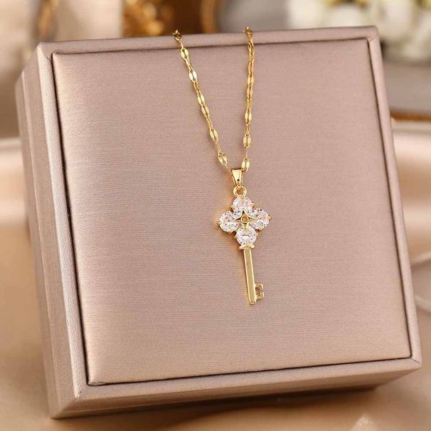 Four Leaf Clover Zircon Necklace, Women's Personalized Diamond Inlaid Key Pendant, Titanium Steel Lock Chain, Versatile_ipsvogv.com