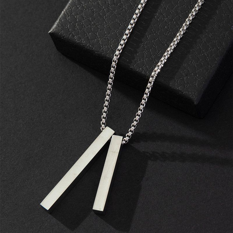 Ins style cool titanium steel necklace men and women stainless steel sweater chain hot selling long necklace_ipsvogv.com