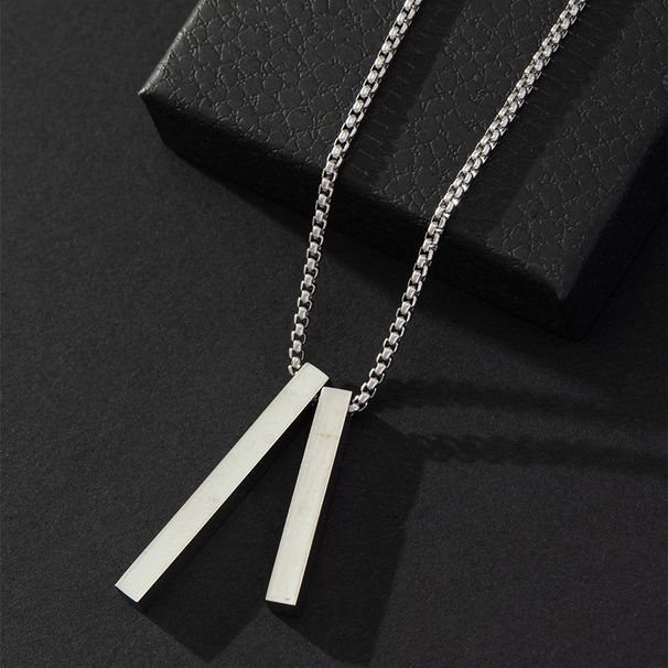 Ins style cool titanium steel necklace men and women stainless steel sweater chain hot selling long necklace_ipsvogv.com