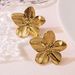 Gold Color Five-Leaf Shaped High-Quality Texture Exaggerated Earrings Artistic Flower Studs_ipsvogv.com