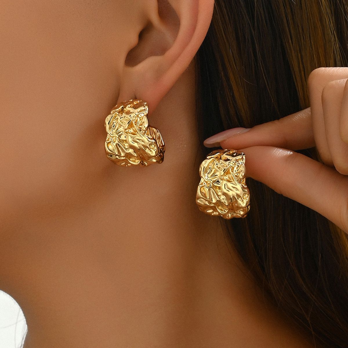 2024 New Forest Sweet Women's Edition, Korean Fold, Niche Design Academy Style and Earrings_ipsvogv.com