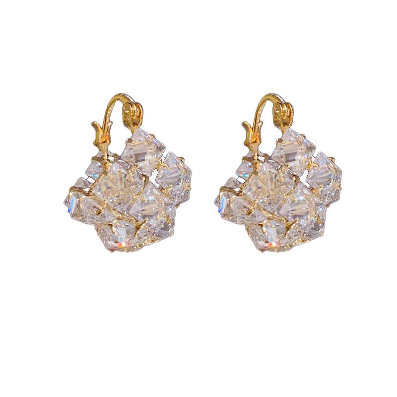 Fashion High-End Luxury Exquisite Zircon Heart Niche Design Sense Temperament Super Shiny Internet Celebrity Same Style_ipsvogv.com