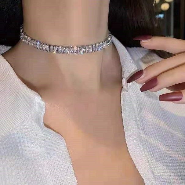 Fashionable Personalized Zircon Short Sparkling Diamond Chain Necklace, Niche Fashion, High-end And Trendy Collarbone_ipsvogv.com