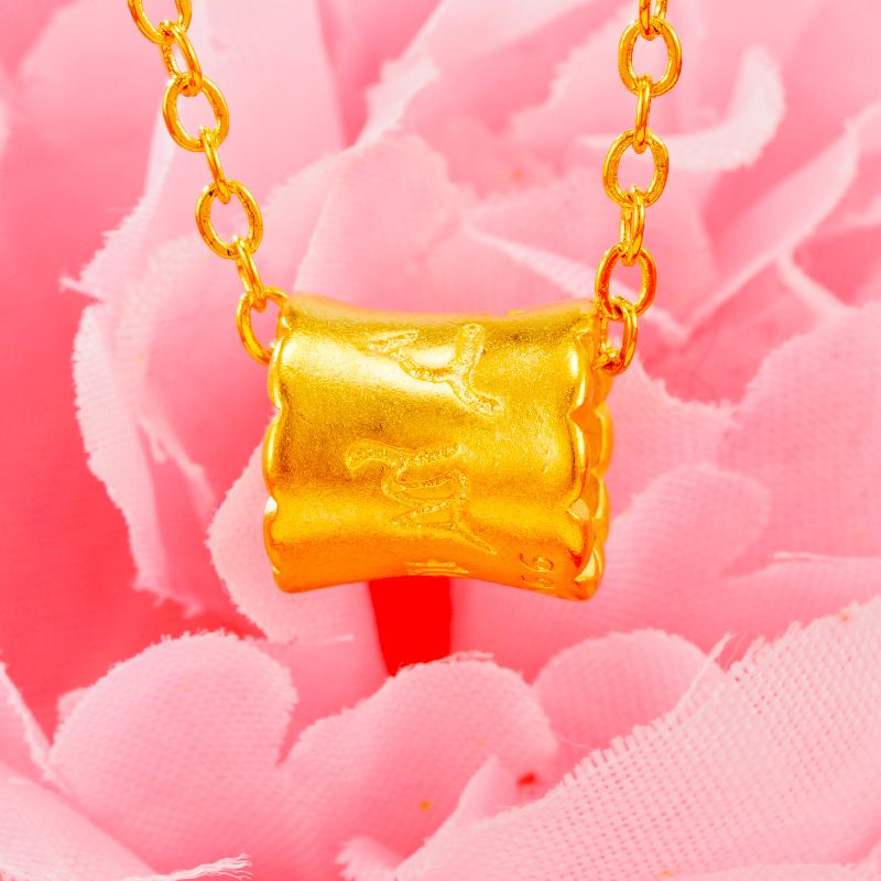 Light Luxury Small Waist Collarbone Chain Women's Fashion 3D Hard Sand Gold Six Character Mantra Necklace_ipsvogv.com