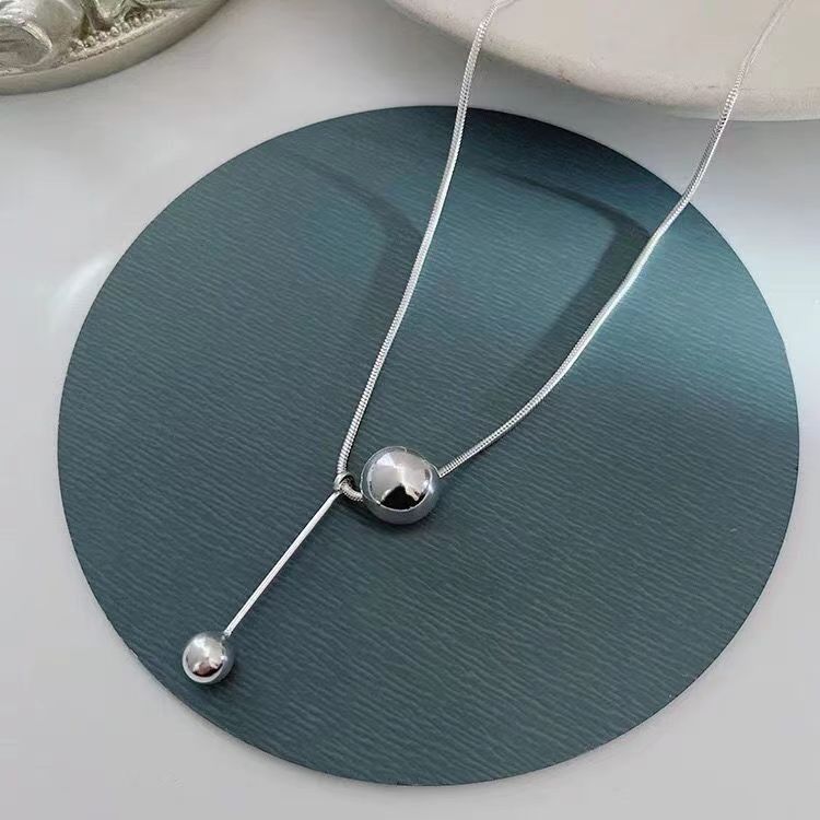 Luxury Small Crowd Cool Wind Ins Female Clavicle Chain Advanced Sense Ball Spring And Summer Necklace Simple_ipsvogv.com