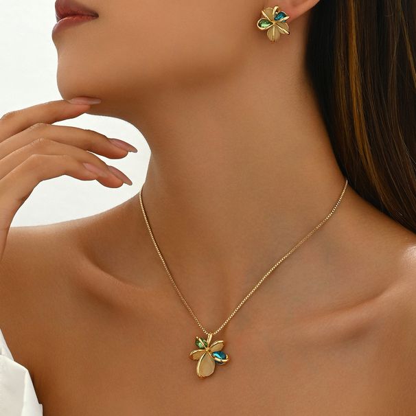 Subtle artistic fresh women's necklace set Baroque style flower studded earrings collarbone chain_ipsvogv.com