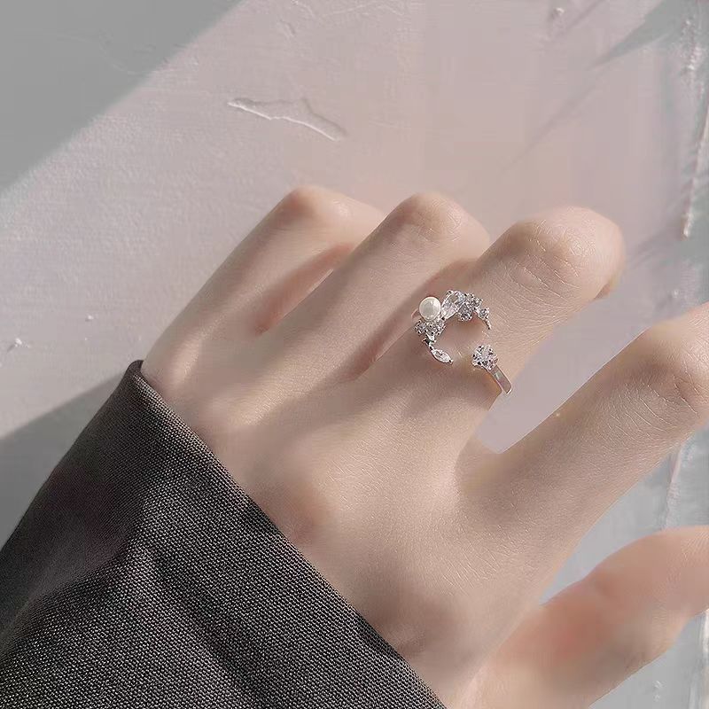 Moon Ring, Women's Light Luxury Niche Design, Index Finger, 2024 New Versatile, Fashionable And High-end Open Mouth Ring_ipsvogv.com