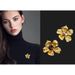 Flower brooch, women's anti exposure design, rose brooch accessories, classic and versatile_ipsvogv.com