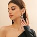Minimalist INS Style Interlocking Hoop Metal Round Thick Chain Sweet Cool Design Geometric Stud Earrings_ipsvogv.com