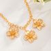 Fashionable Instagram Style Three-dimensional With Female Design Sense, Five Petal Flower Metal Chain Collarbone_ipsvogv.com