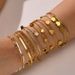 Simple Classic Style Heart Shape 201 Stainless Steel Bracelets In Bulk_ipsvogv.com