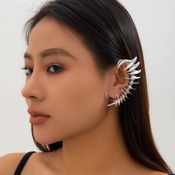Gothic Style Spurs, Thorns, Bone Studs, Jewelry, Sweet And Cool Spine Bones, No Holes, Hooks, Ear Clips For Women_ipsvogv.com
