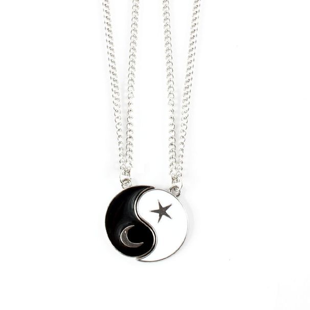Necklace Personality Hollow Alloy Oil Drop Tai Chi Star And Moon Pendant Necklace Clavicle Chain_ipsvogv.com