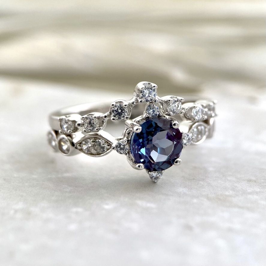 Sanjie Imitates Natural Blue Silver Plated Women's With A Niche And High-end Feel. Ins Diamond Set Zircon Paired Rings_ipsvogv.com
