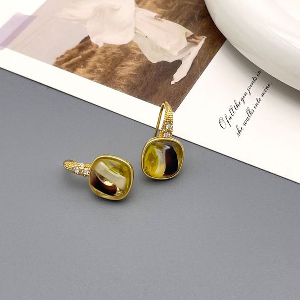 Korean Fashion Commuter Earhook Geometric Inlaid Crystal Glass Personalized Charm with Niche Design Simple Earrings_ipsvogv.com