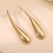 Fashion Jewelry Multi-layer Flower Metal Elegant Exaggerated Women's Earrings_ipsvogv.com