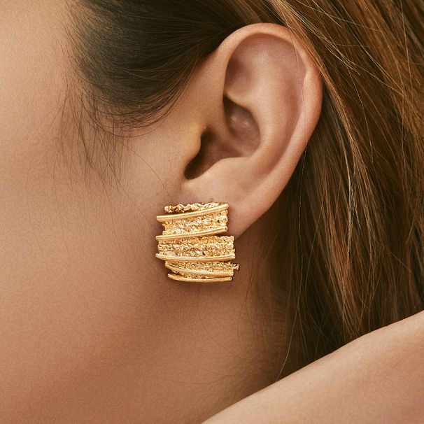 Heavy industry series niche color preserving design earrings personality exaggerated earrings copper plated with K real gold_ipsvogv.com