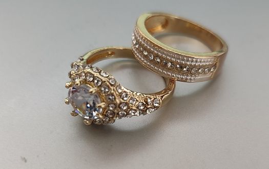 Elegant Gold Color Hip Hop Ring for Women Fashion Inlaid Zircon Red Stones Wedding Rings Set Party Bridal Engagement Jewelry_ipsvogv.com