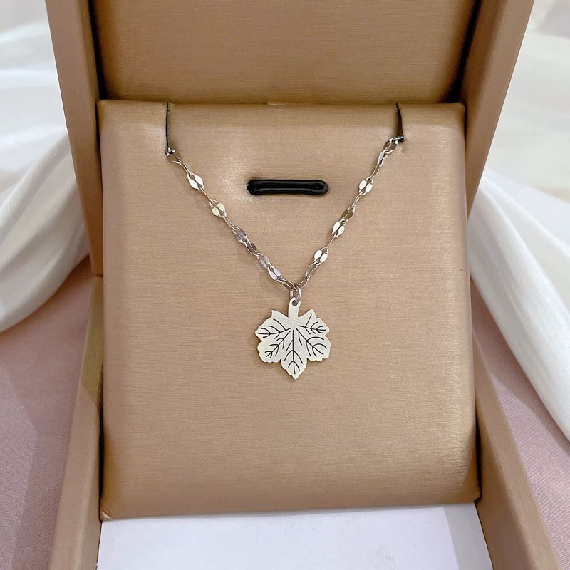 【 】 Whole Body Titanium Steel Furnace Genuine Gold Cold Necklace, Female Ins Mesh Red Collarbone Chain Accessory_ipsvogv.com