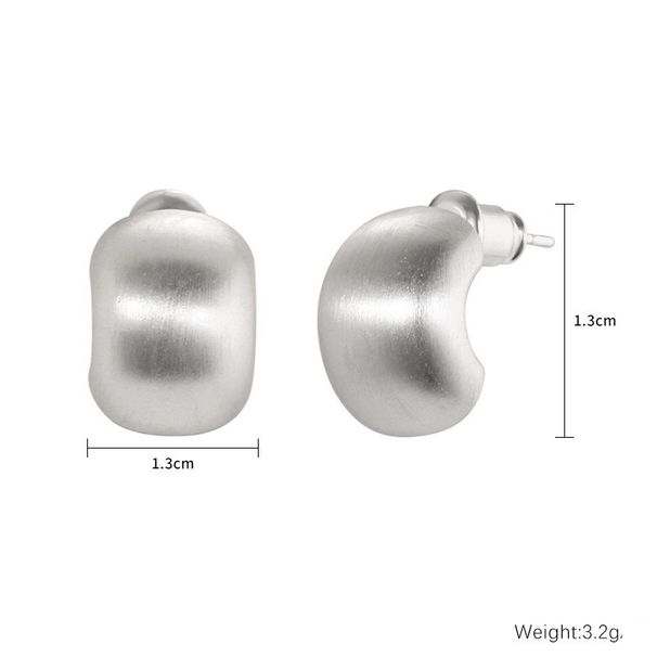 Niche high end atmospheric metal style C shaped earrings cold style earrings earrings_ipsvogv.com