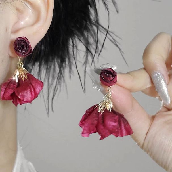 Unisex Burning Romance~Super Fairy Retro Rose Flower Tassel Earrings Ear Clips High End Niche Temperament Holiday Style_ipsvogv.com