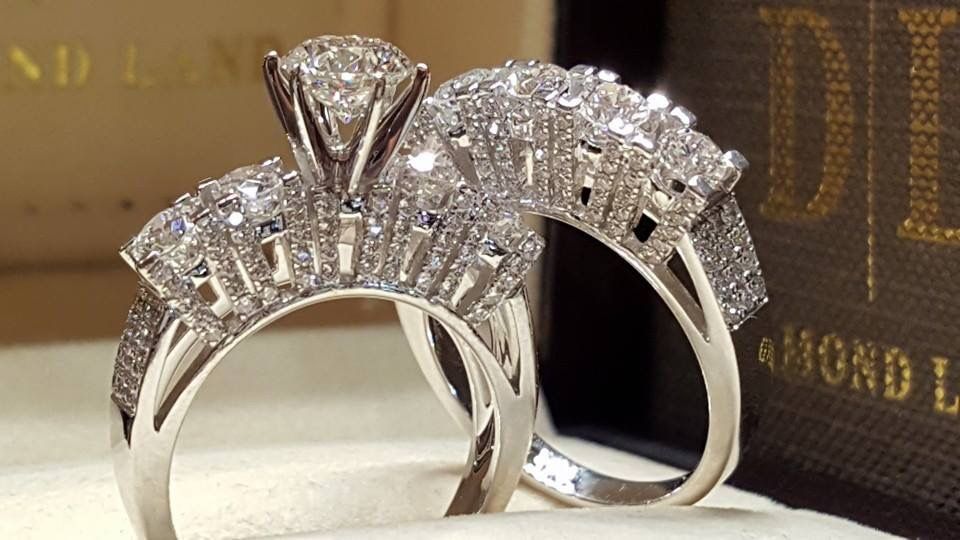 Yiwu Sanjie Fashion Couple Set Accessories Engagement Ring_ipsvogv.com