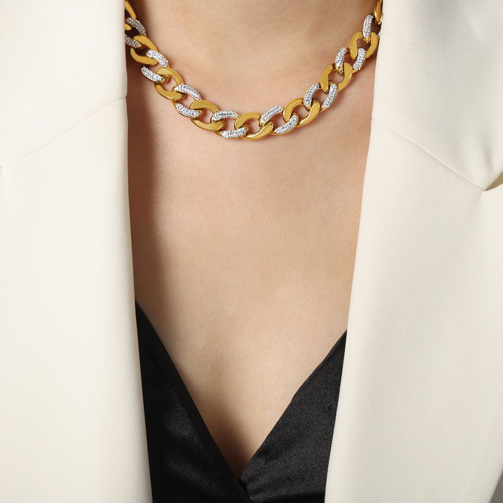 Wind New Fashion, Light Luxury, High-end Feeling, Titanium Steel Gold-plated Diamond Inlaid Necklace, Bracel Jewelry_ipsvogv.com