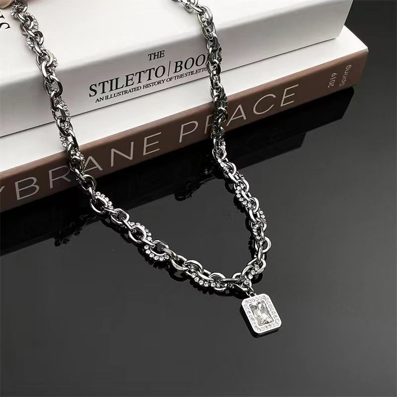 Gift niche high-end necklace men's trendy brand accessories personalized high street temperament collarbone chain_ipsvogv.com