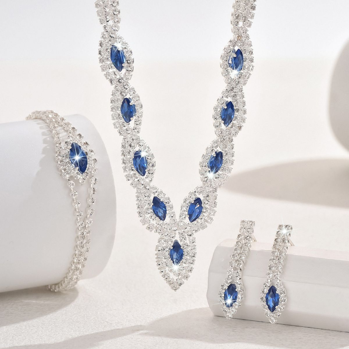 Women’s Jewelry Set Fashion Claw Chain Series Loose Diamond Zircon Earrings Necklace Set Female Bride Evening Dress High End Luxury Full Diamond_ipsvogv.com
